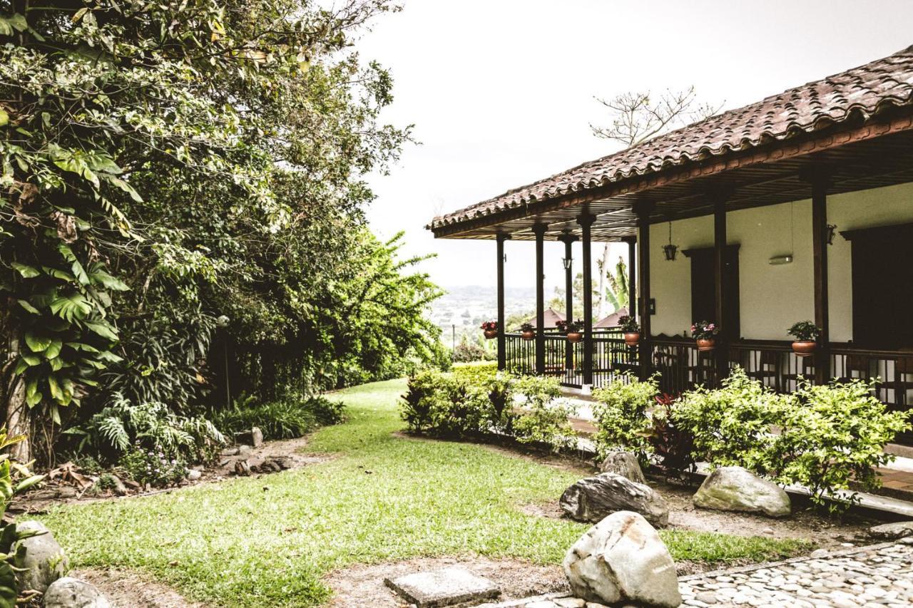 Hotel Delirio Campestre Montenegro Exterior photo